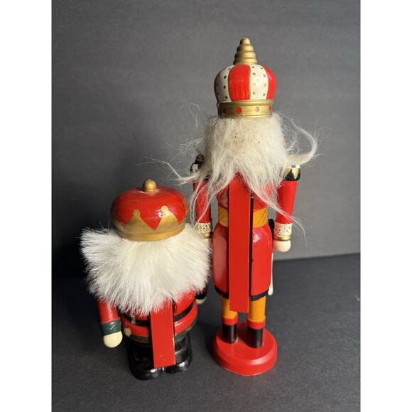 Vintage Nutcracker Wooden Toy Soldier Figurines Christmas Lot (2) Holiday Decor - Picture 4 of 4